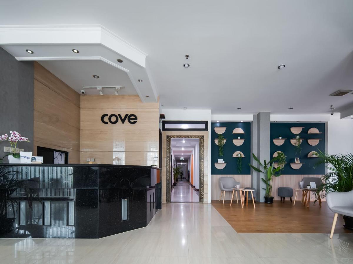 الشقق الفندقية جاكرتافي  Cove Taman المظهر الخارجي الصورة